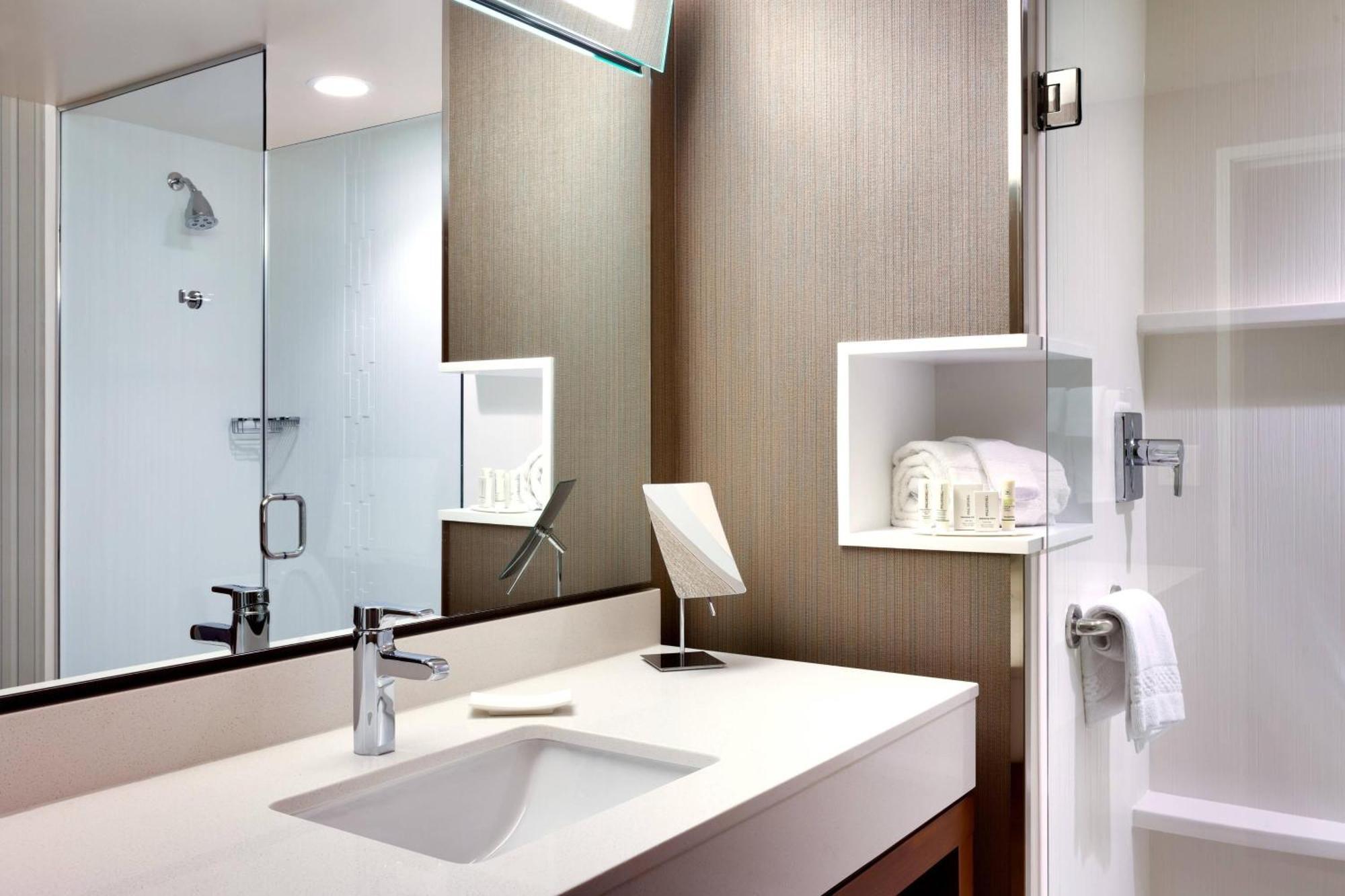 Courtyard By Marriott Denver North/Westminster Eastlake Luaran gambar